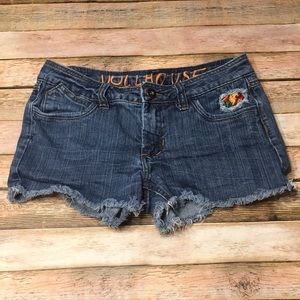Size 5 Dollhouse Distressed Jean Shorts